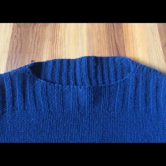 Derek Lam Cashmere blend Navy Knit Pullover MSRP $1599